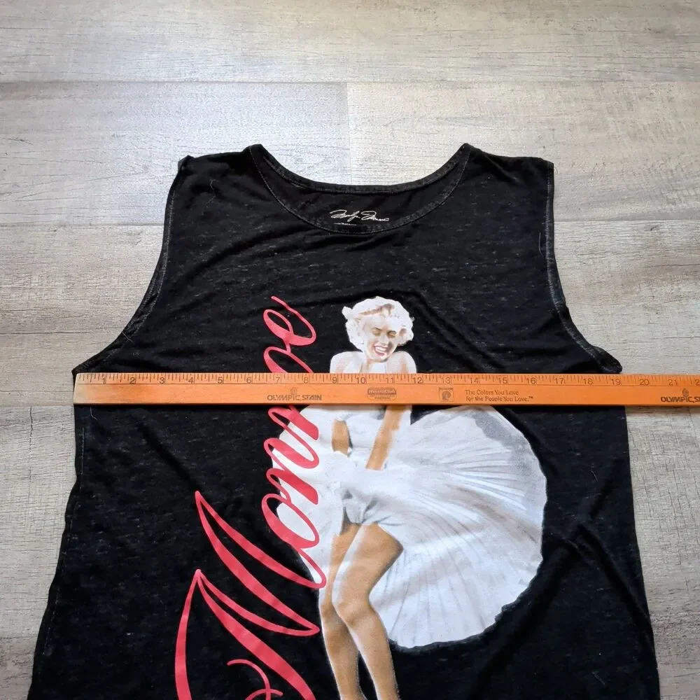 Marilyn Graphic Muscle Tank - Black